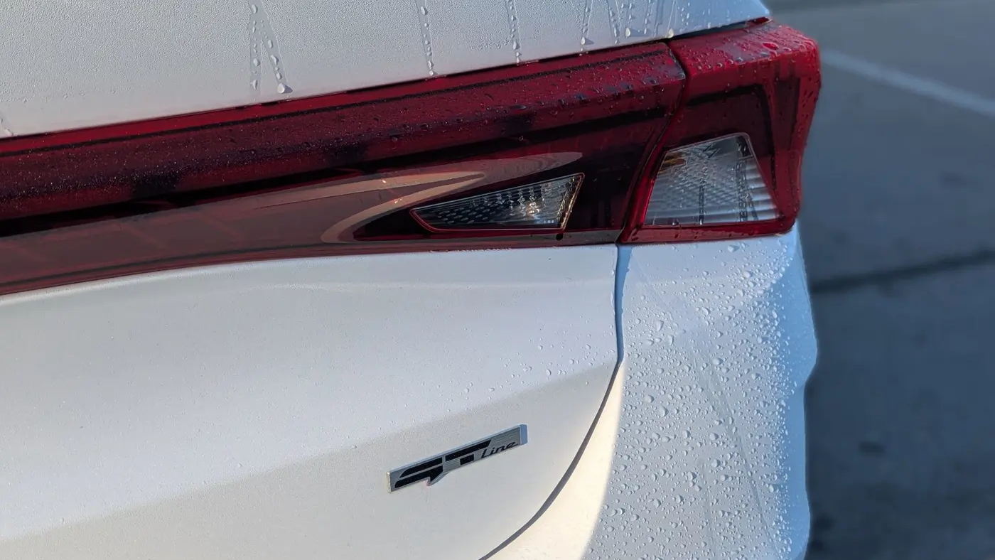 2024 Kia K5 GT-Line
