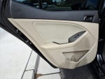 2015 Optima Thumbnail 34