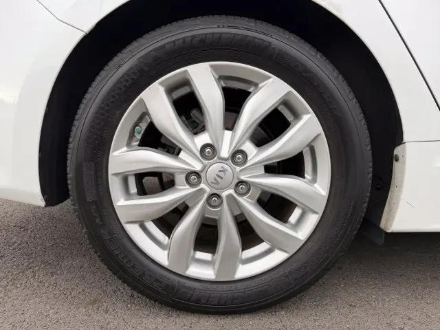 2014 Kia Optima - $12,329