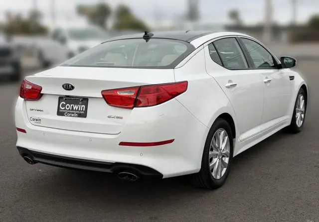 2014 Kia Optima - $12,329