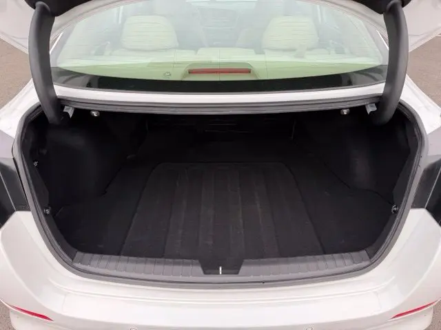 2014 Kia Optima - $12,329