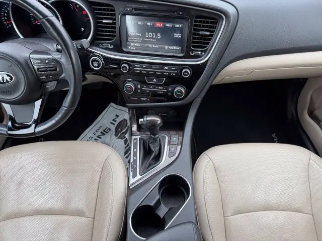 2014 Kia Optima - $12,329