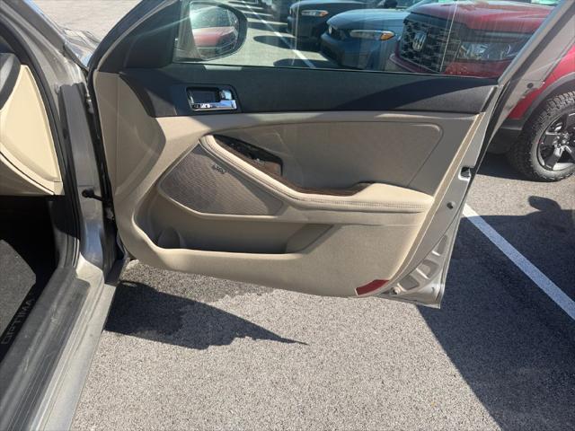 2013 Kia Optima - $9,995