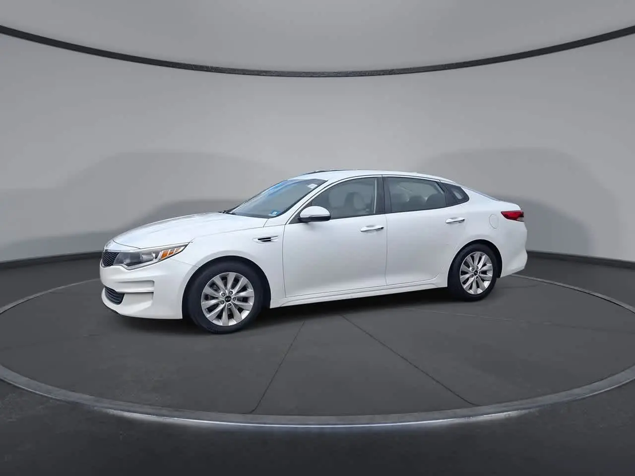 2016 Kia Optima - $9,499