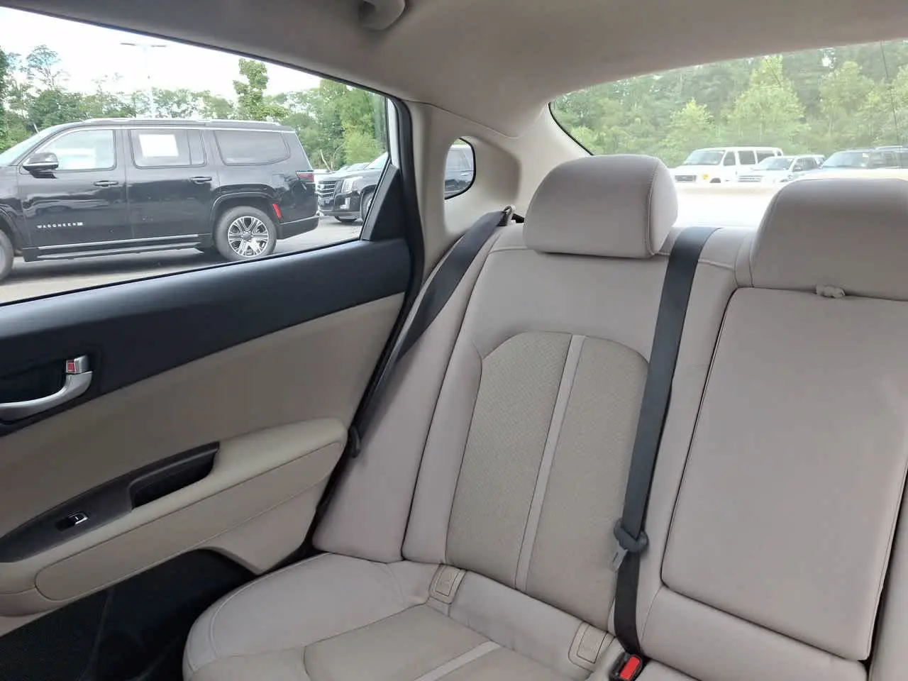 2016 Kia Optima - $9,499