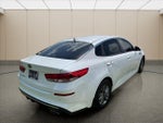 2019 Optima Thumbnail 15