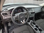 2017 Optima Thumbnail 9
