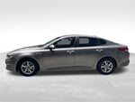 2017 Optima Thumbnail 2