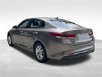 2017 Optima Thumbnail 3