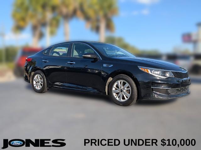 2017 Kia Optima - $8,324