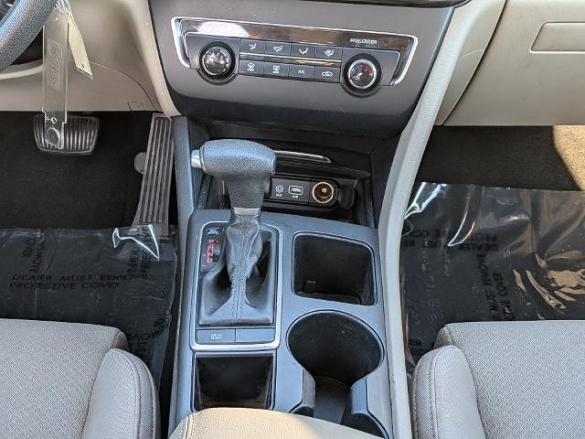 2017 Kia Optima - $8,324