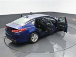 2018 Optima Thumbnail 25