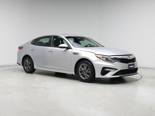 2019 Kia Optima with Sparkling Silver Exterior
