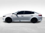 2017 Optima Thumbnail 2