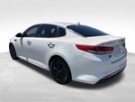 2017 Optima Thumbnail 3