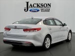 2016 Optima Thumbnail 22