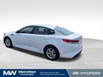 2018 Optima Thumbnail 3