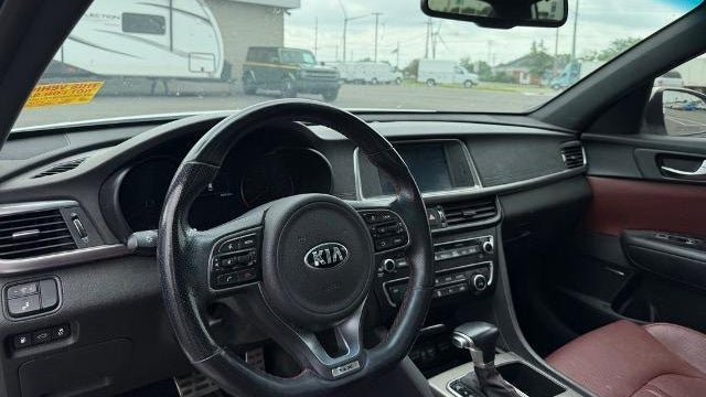 2016 Kia Optima SX Turbo