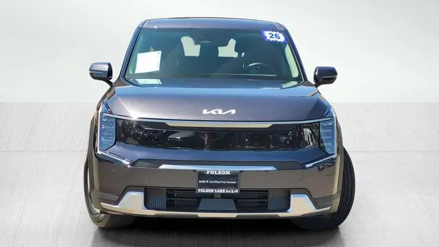 2026 Kia EV9 Light Long Range