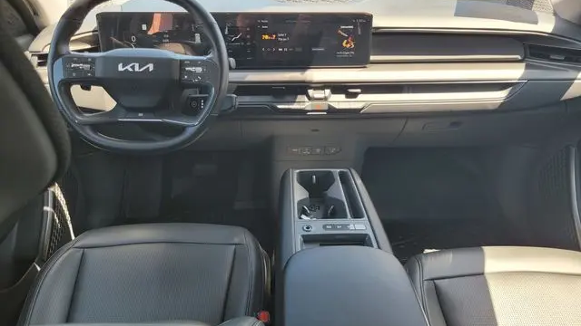 2026 Kia EV9 Light Long Range