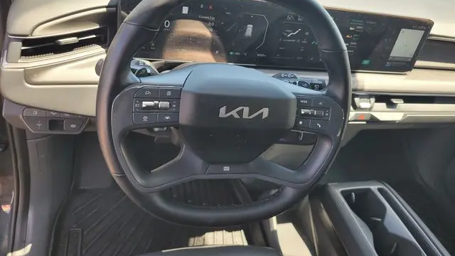 2026 Kia EV9 Light Long Range