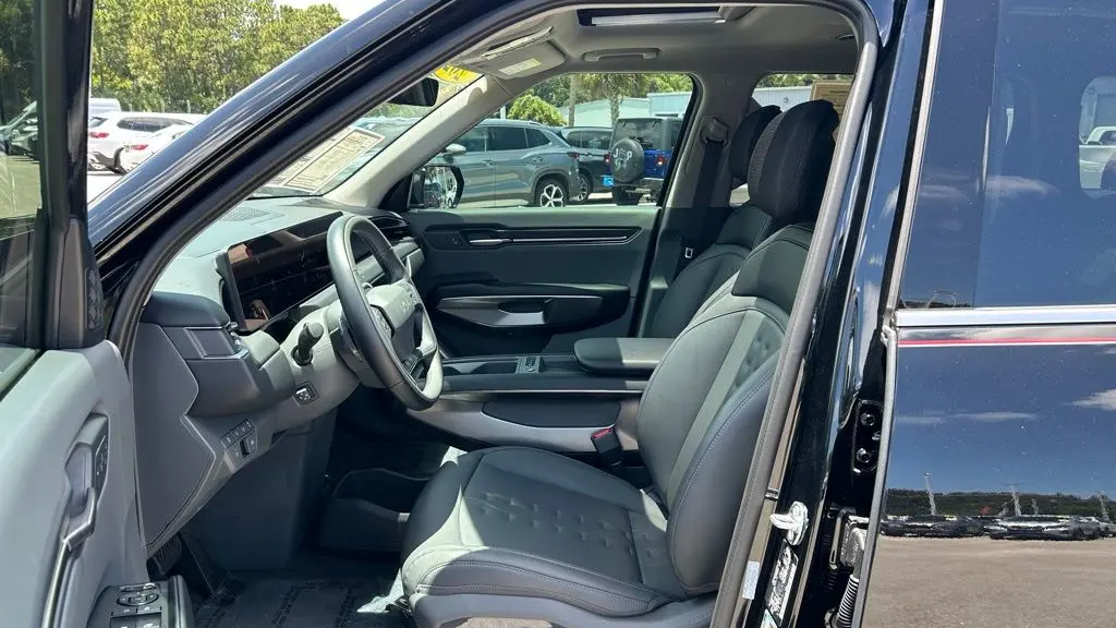 2026 Kia EV9 Wind
