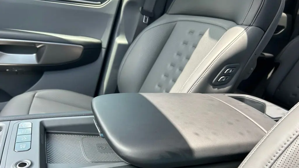 2026 Kia EV9 Wind