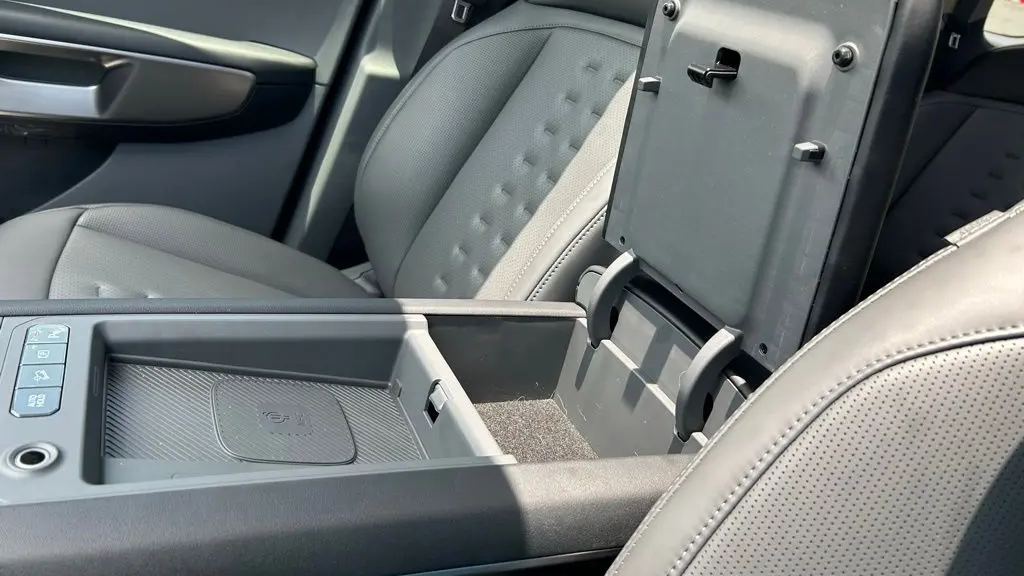 2026 Kia EV9 Wind