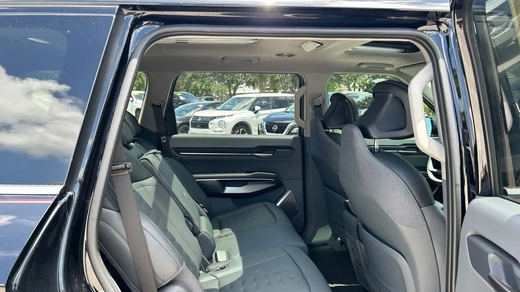 2026 Kia EV9 Wind