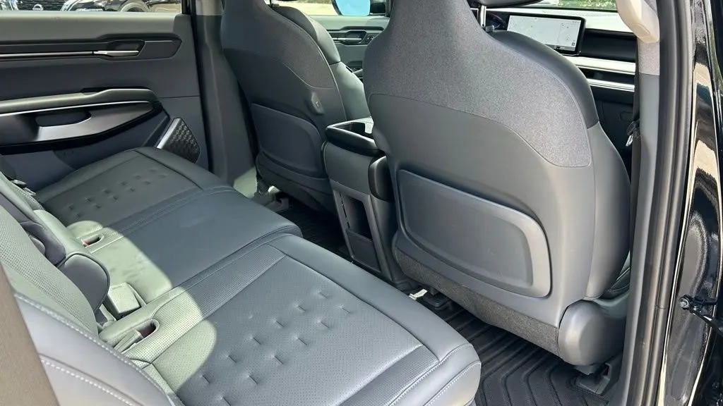 2026 Kia EV9 Wind