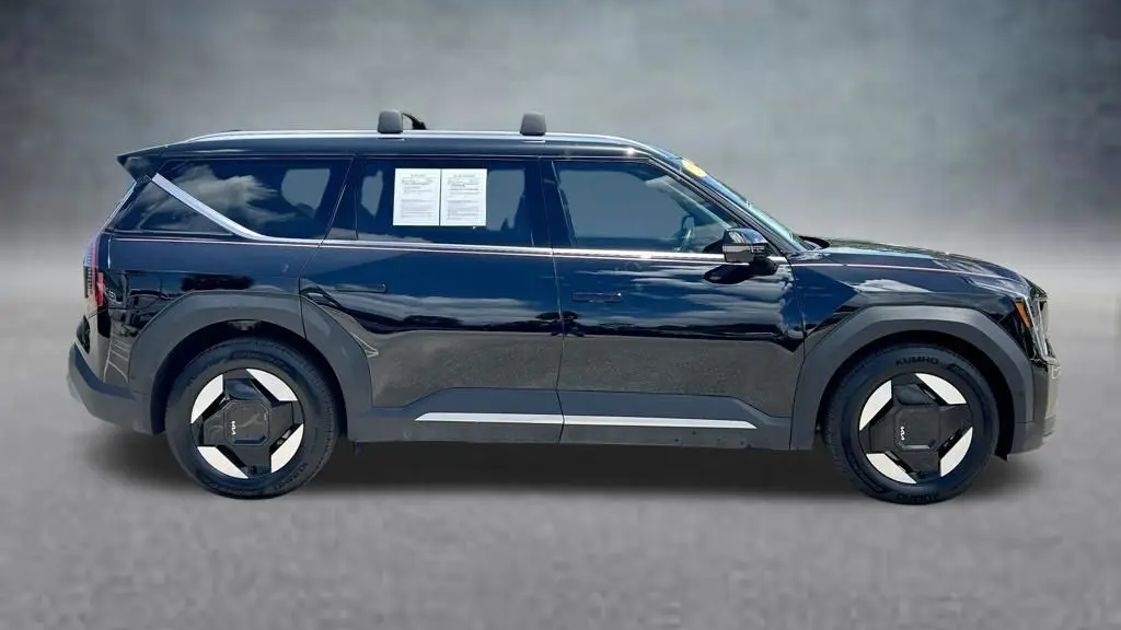 2026 Kia EV9 Wind