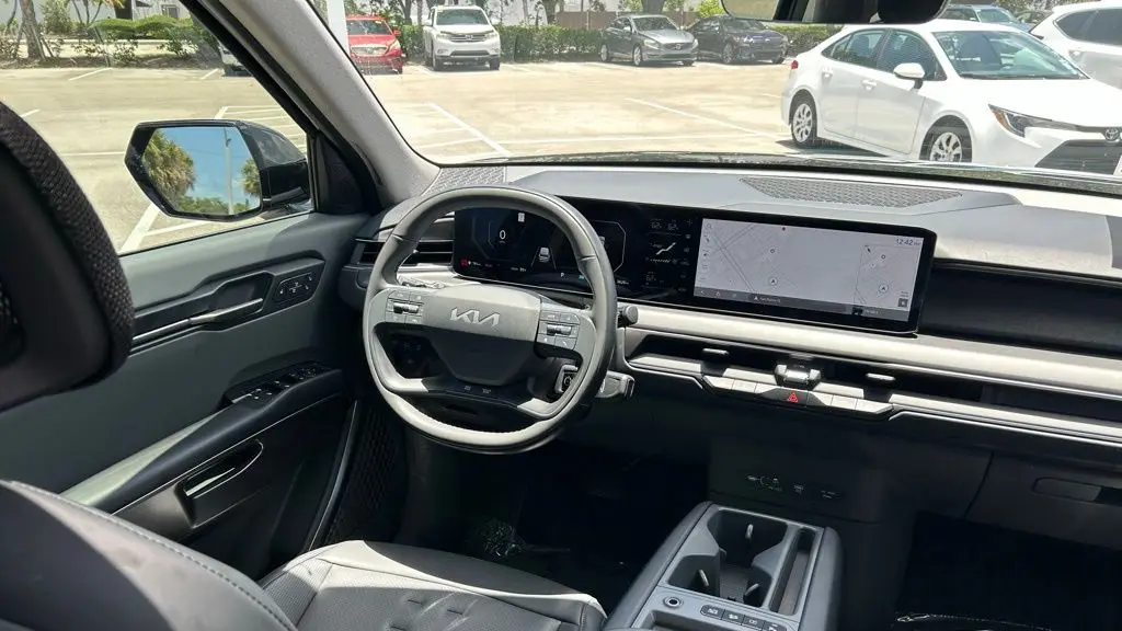 2026 Kia EV9 Wind