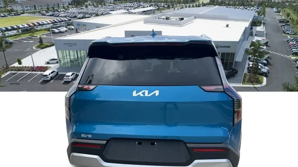 2026 Kia EV9 Wind