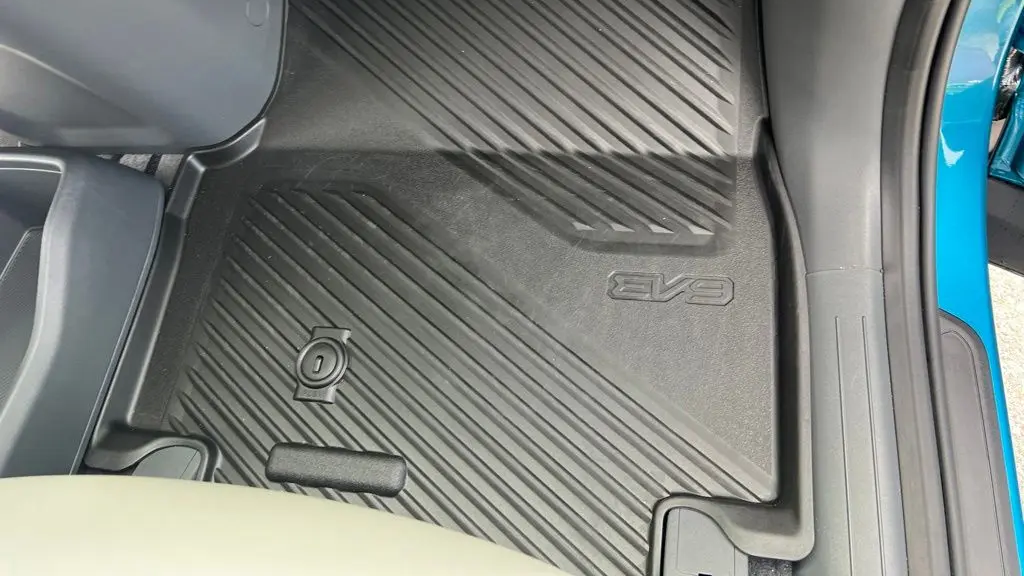 2026 Kia EV9 Wind