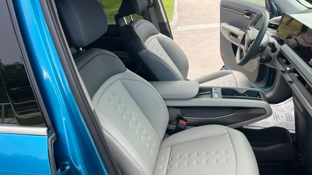 2026 Kia EV9 Wind