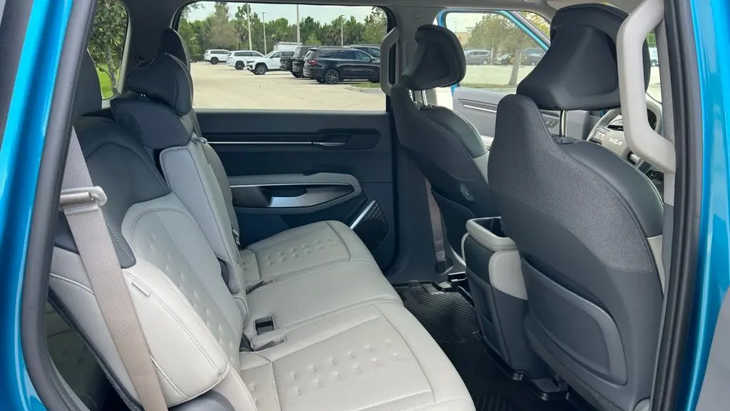 2026 Kia EV9 Wind