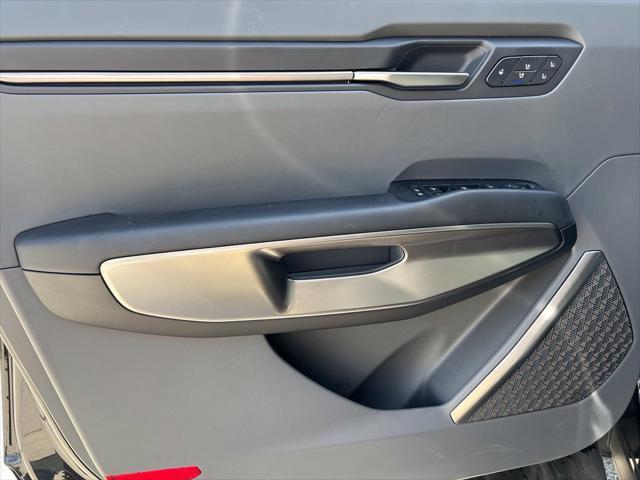 2026 Kia Ev9 - $44,566