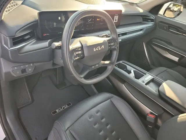 2026 Kia Ev9 - $47,898