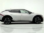 2025 EV6 Thumbnail 3