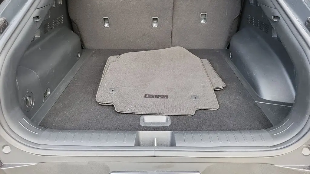 2025 Kia EV6 Light