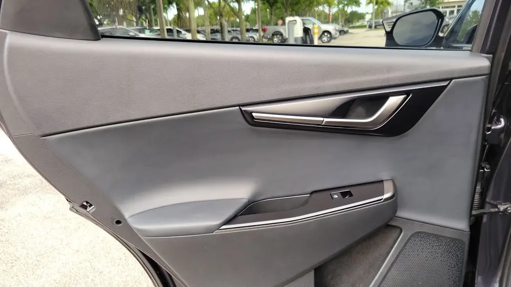 2025 Kia EV6 Light