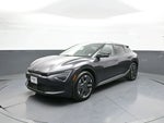 2025 EV6 Thumbnail 1