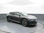 2025 EV6 Thumbnail 4