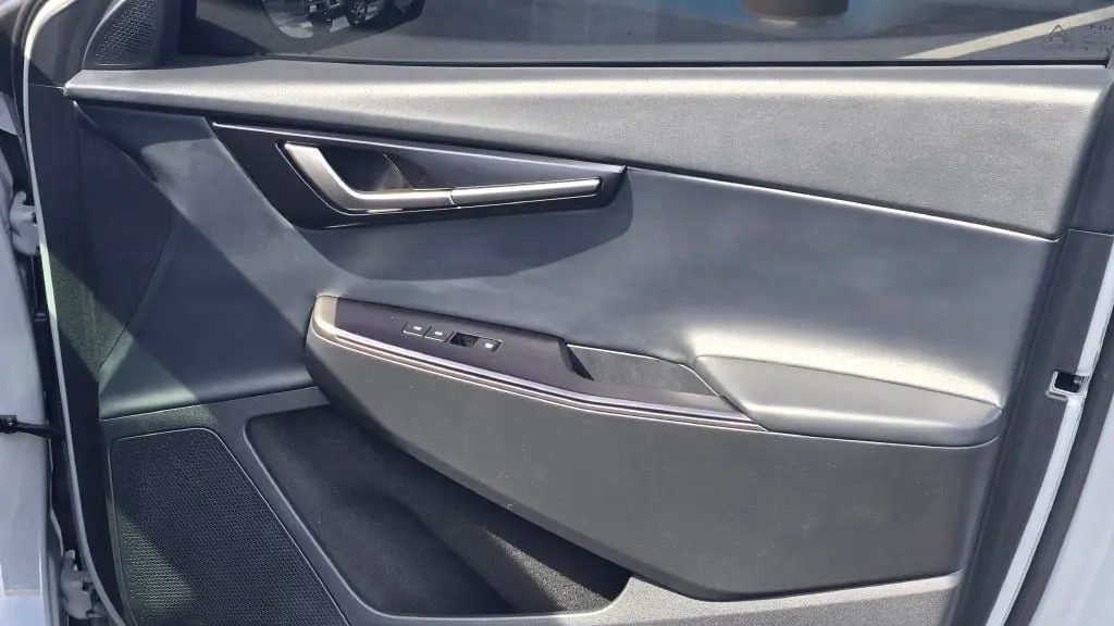 2025 Kia EV6 Wind