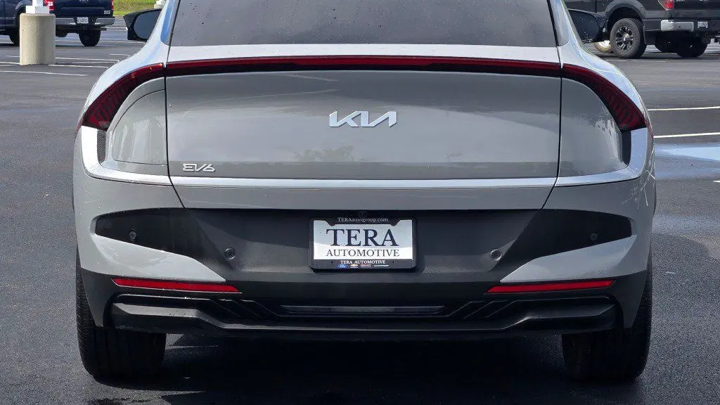 2025 Kia EV6 Wind