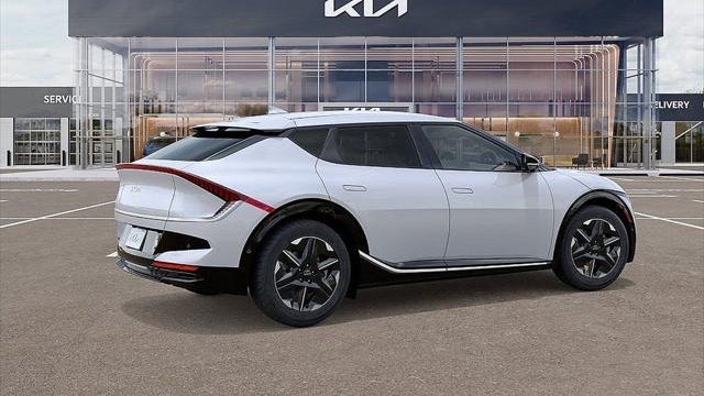2026 Kia EV6 Wind