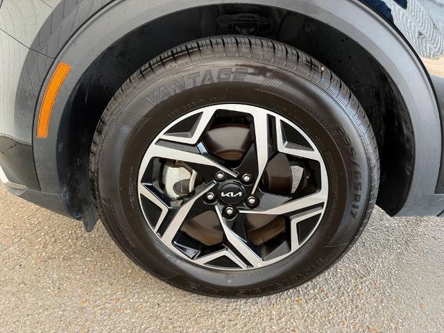 2025 Kia Sportage - $22,995