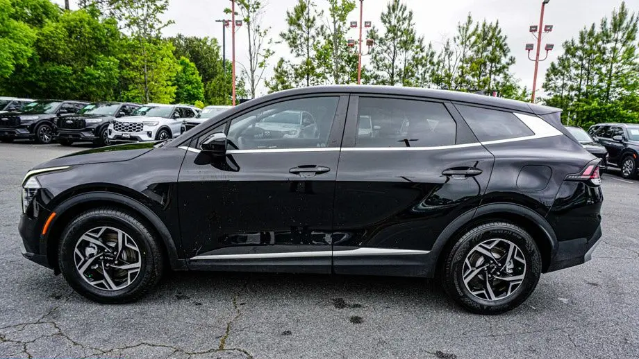 2025 Kia Sportage LX