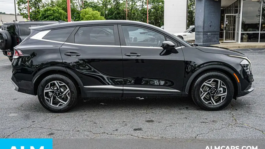 2025 Kia Sportage LX