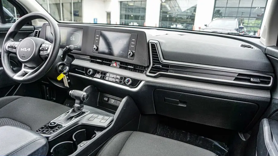 2025 Kia Sportage LX